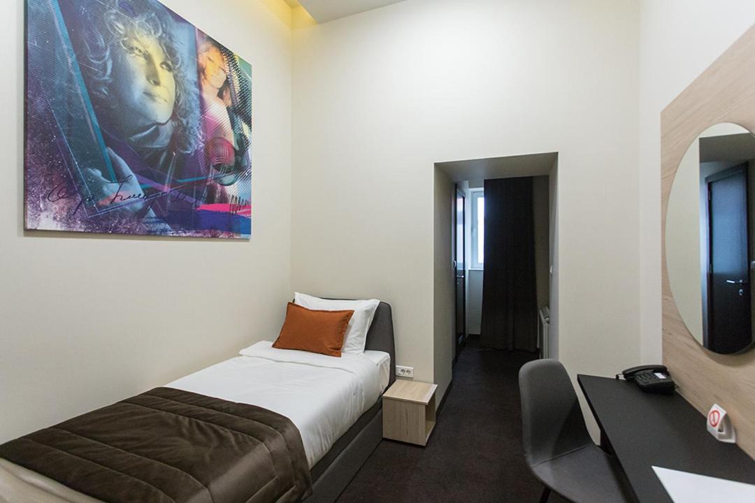 Hotel Grand Hedonist Pančevo Exterior foto
